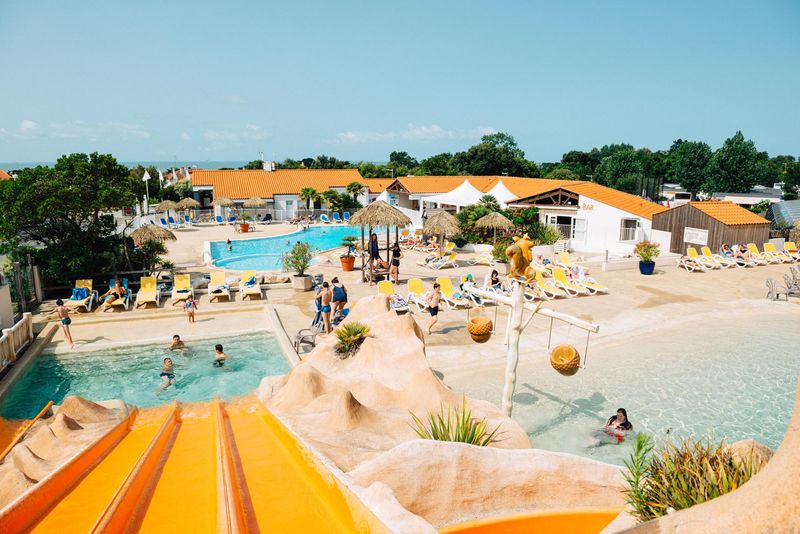 Whispering Dunes Aquatic Center