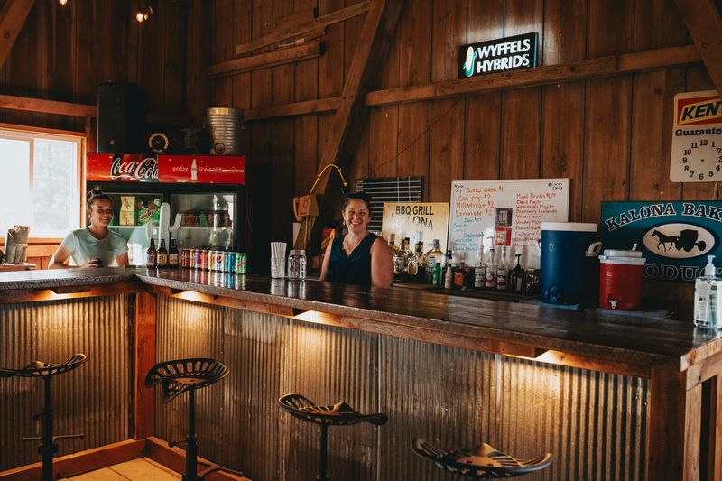 Stone Wall Pizza – Wellman