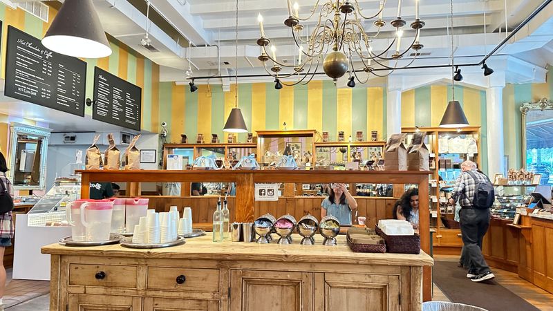 L.A. Burdick Handmade Chocolates, Boston