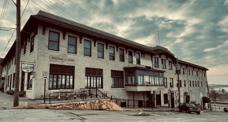 Mineral Springs Hotel’s Echoing Corridors