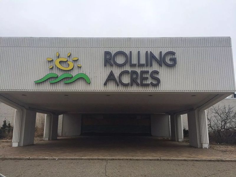 Rolling Acres Mall Site