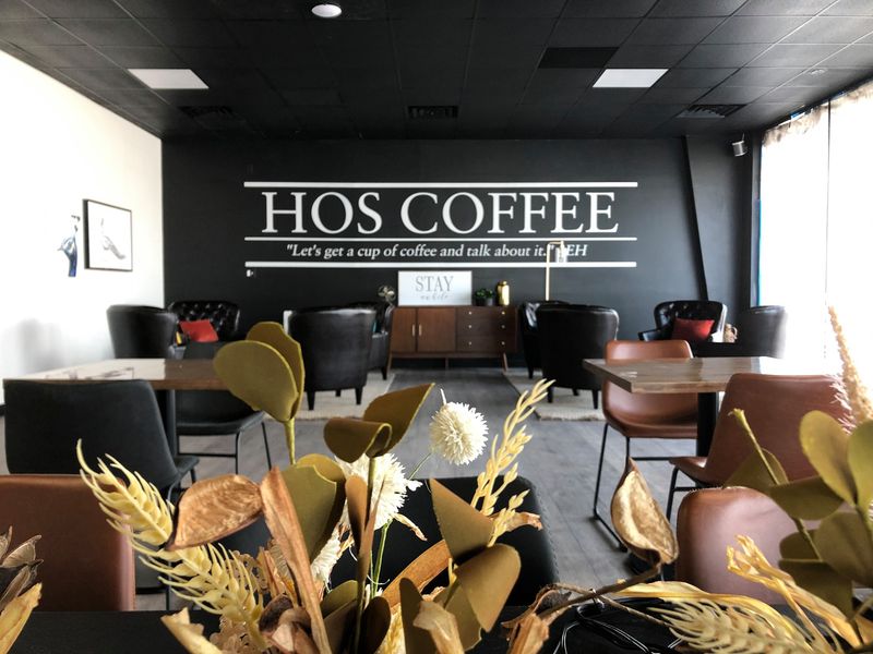 Hos Coffee, North Vernon
