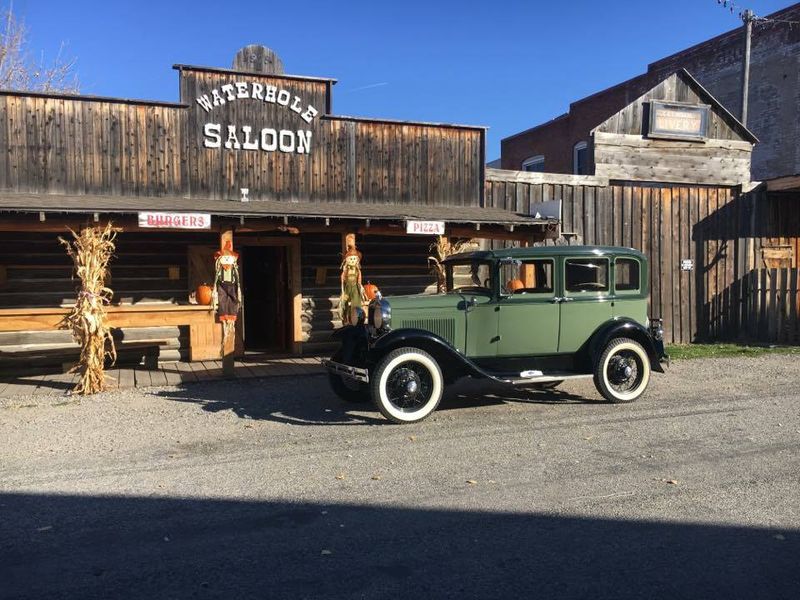 A Perfect Pit Stop on a Road Trip