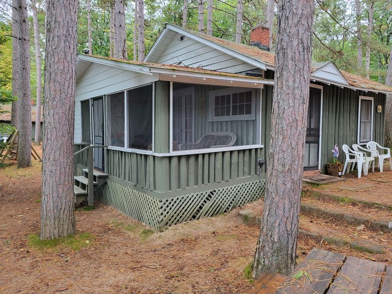Cozy Northwoods Lodging