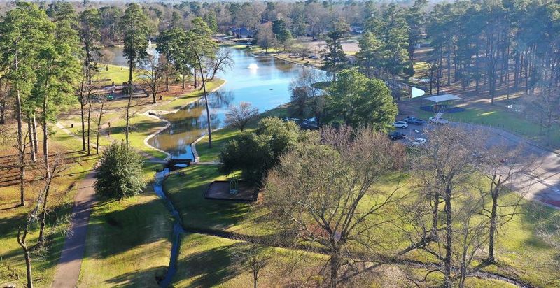 Parks by Daylight: Safe Paths to Explore