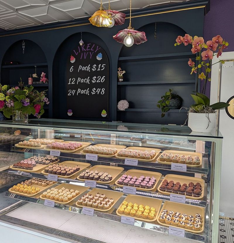 Likely Ivy – Portland (Hawthorne)