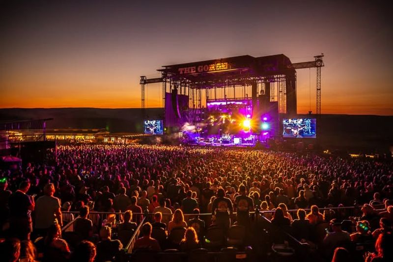 Dave Matthews Band Made It Holy Ground