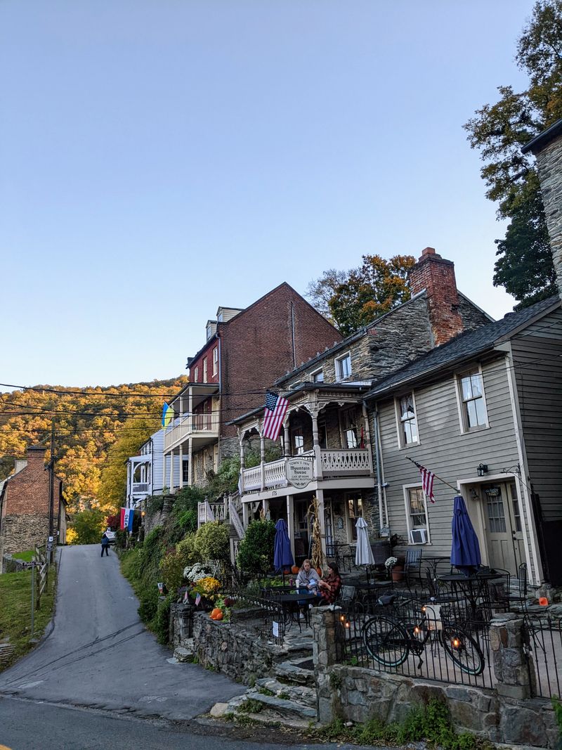 Small Inns That Create a Cozy Refuge After Exploring