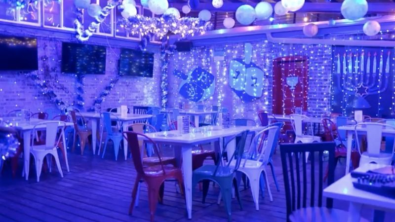 8 Crazy Nights at The Graystone Tavern, Chicago