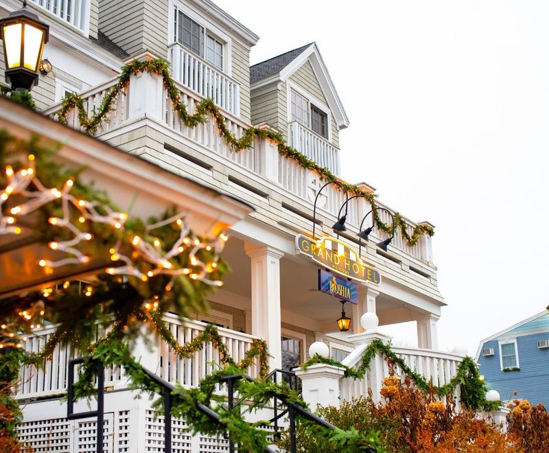 Historic Inns Radiate Welcoming Candlelight Warmth