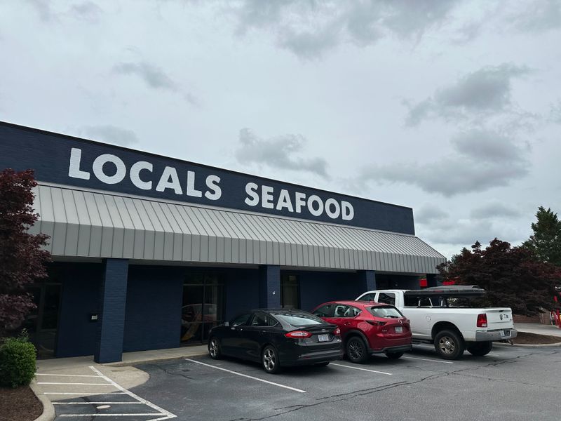 Locals Seafood – Restaurant & Market (Durham, NC)
