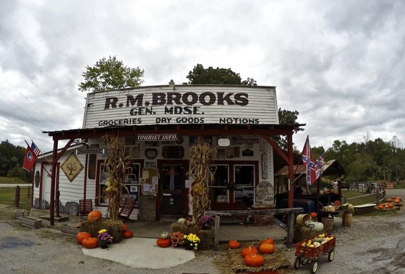 Handmade Ornaments With Victorian Roots