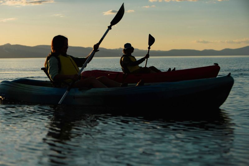 Lake Tahoe Sunset & Moonlight Kayak Tour – Lake Tahoe