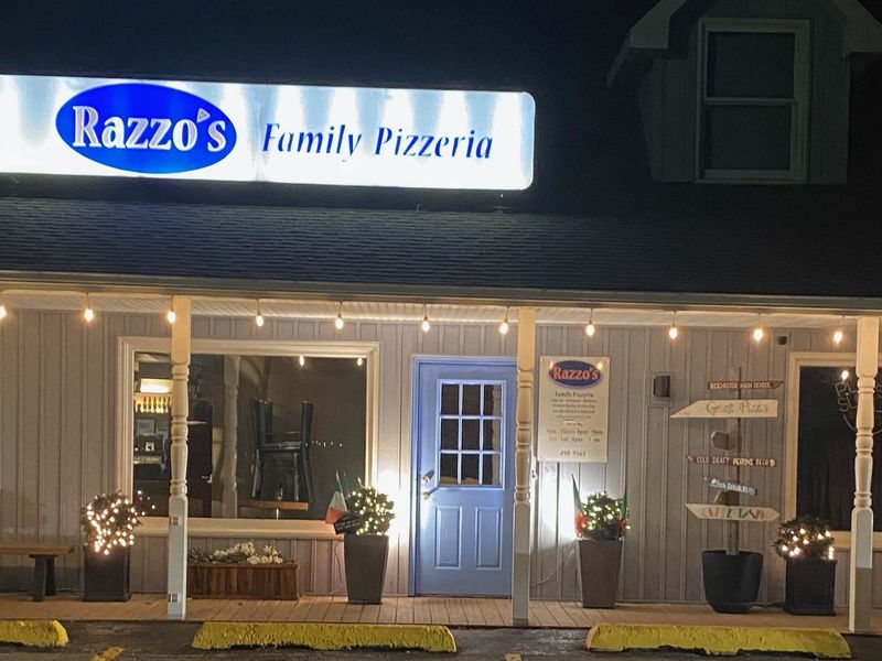 Razzo’s Family Pizzeria – Rochester