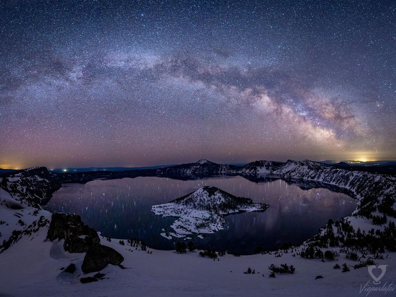 Crater Lake National Park - Stars Over America’s Deepest Lake