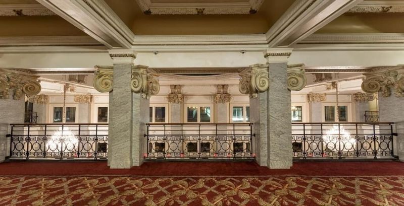 Haunted Reputation in Guest Reviews