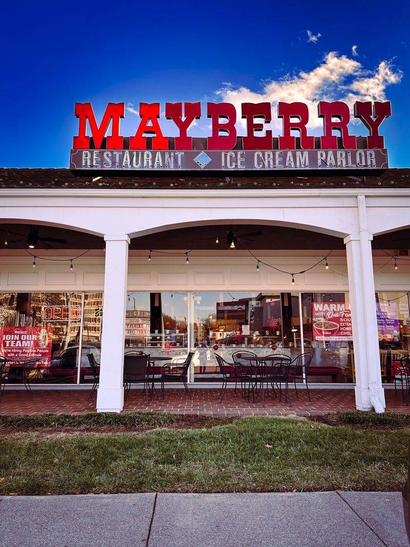 Mayflower Seafood & Chicken Buffet – Rural Hall