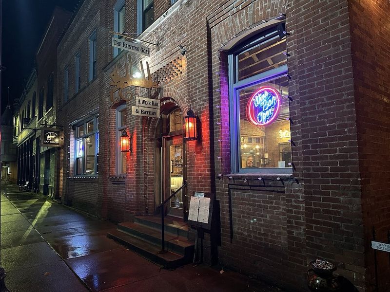 The Fainting Goat: Wallace