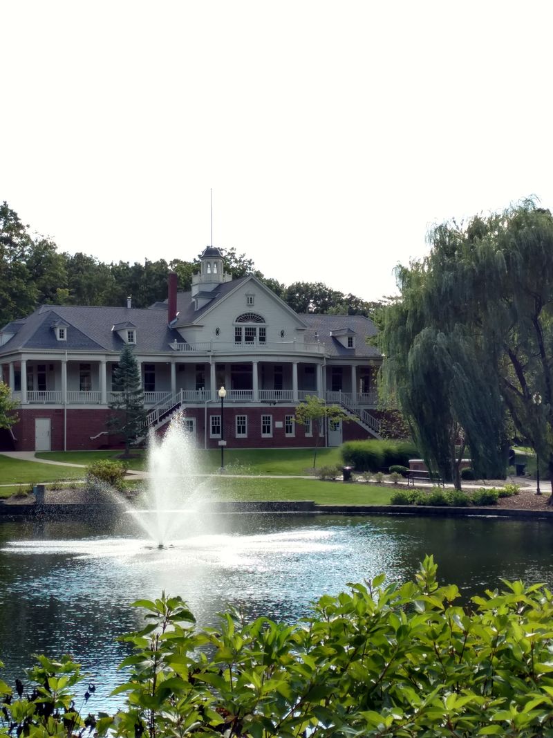 Elgin, Lords Park and Fox River