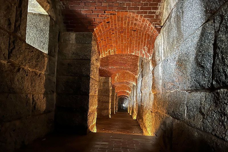 Lights That Refuse to Shine