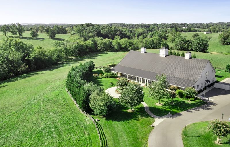 Shadow Creek Weddings & Events (Purcellville)