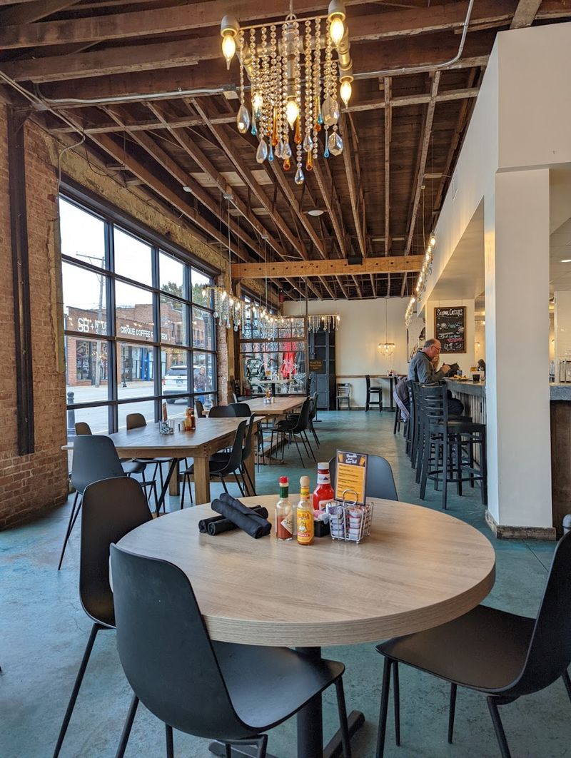 Bramble Breakfast and Bar – Jenks