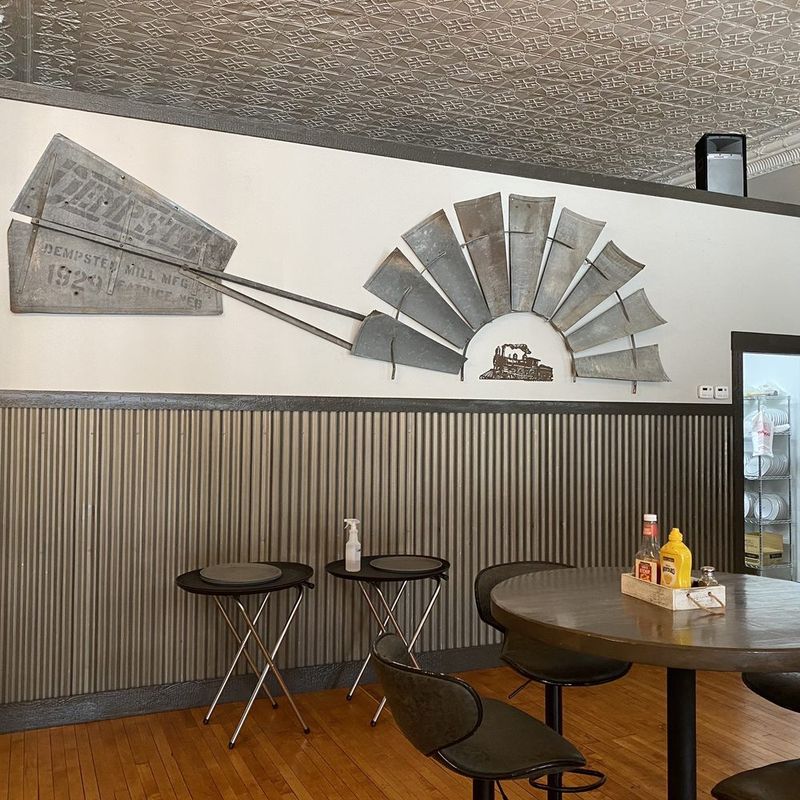 Tina’s Café — Herington