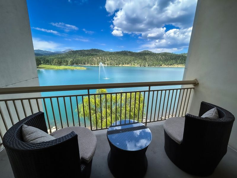 Complete Full-Service Mountain Retreat