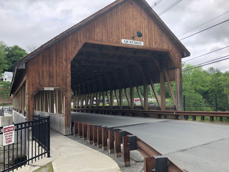 Covered Bridges and Romantic Scenery