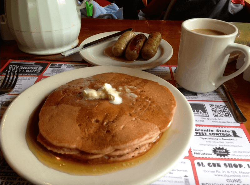 Fluffy Buttermilk Pancakes That Melt In Your Mouth