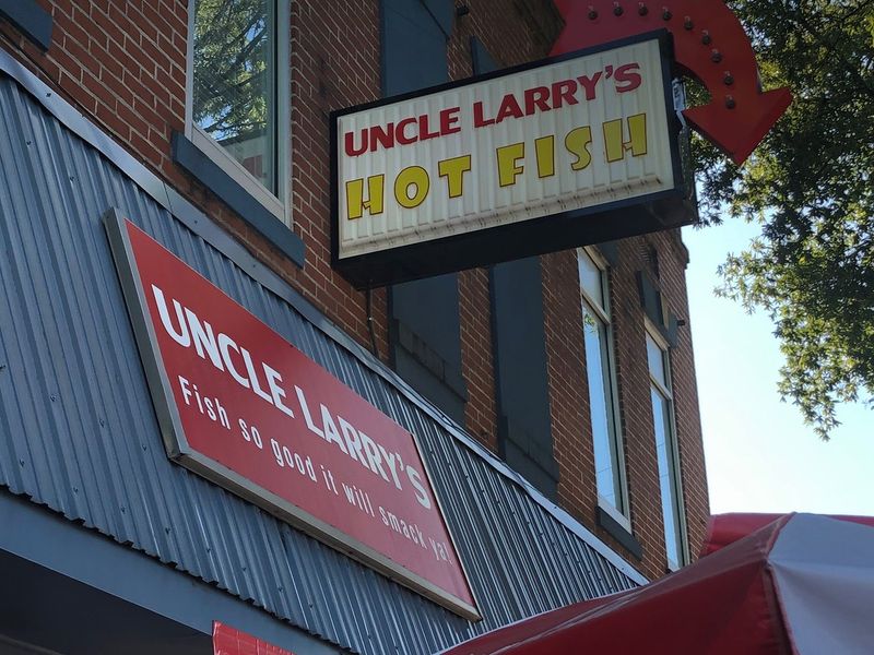 Uncle Larry’s Restaurant in Chattanooga