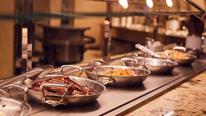 Toucan Charlie's Buffet at Atlantis Casino Resort Spa