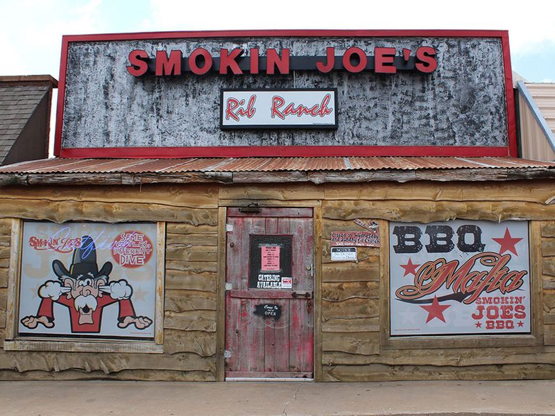 The Quirky Onion and Pickle Bar Everyone Loves