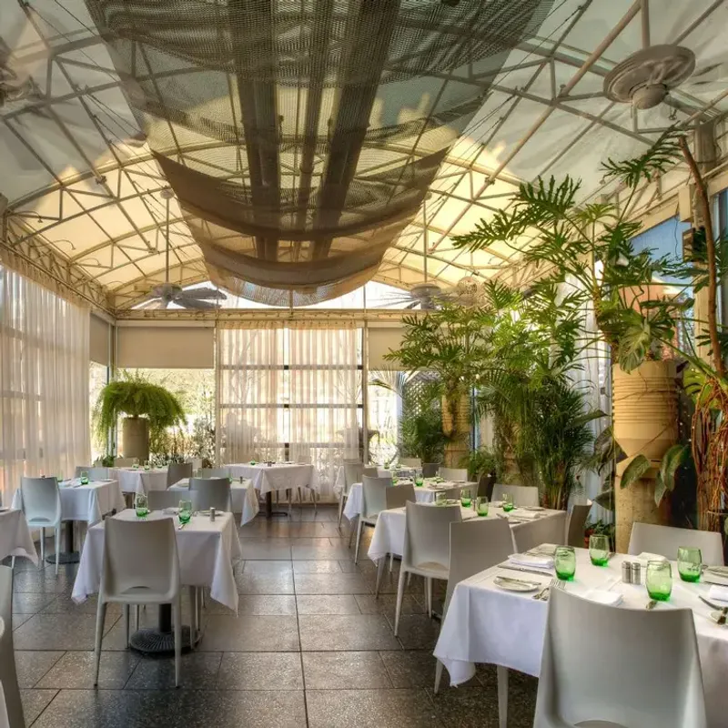 Five Fifty-Five North – Brunswick