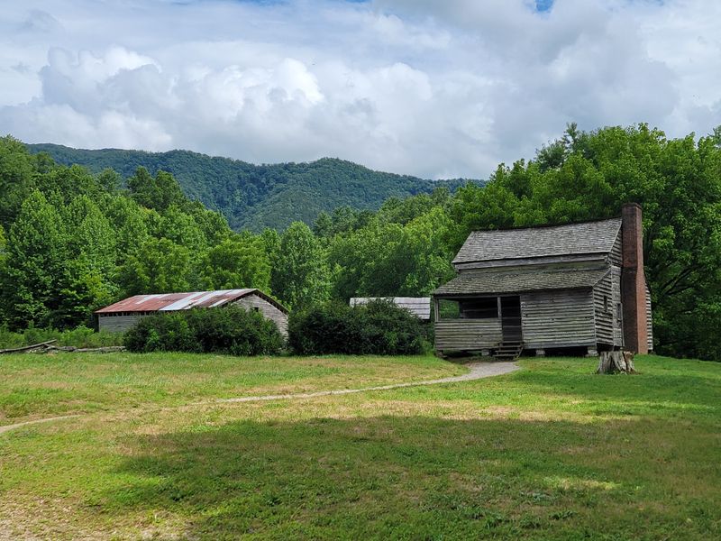 Why Travelers Say They Think More Clearly Here