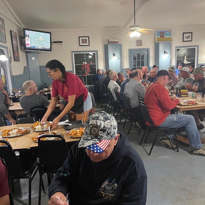 Atmosphere: Cozy, Unpretentious, Real