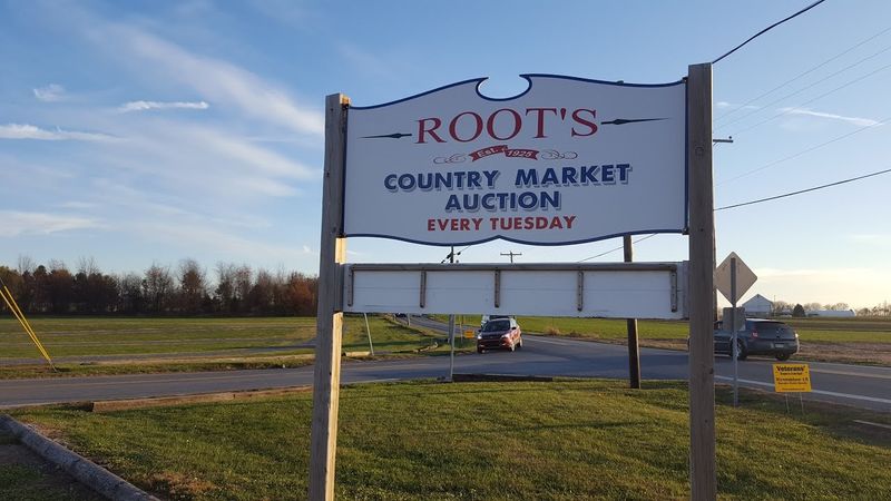 Root's Country Market & Auction