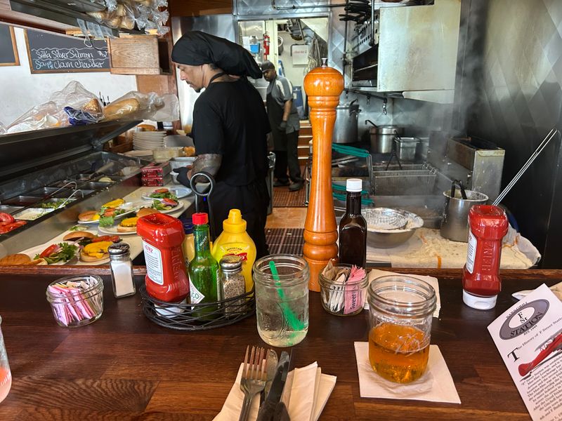 The open kitchen show