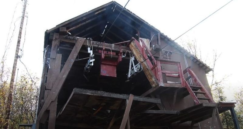 Alyeska Military Ski Lodge