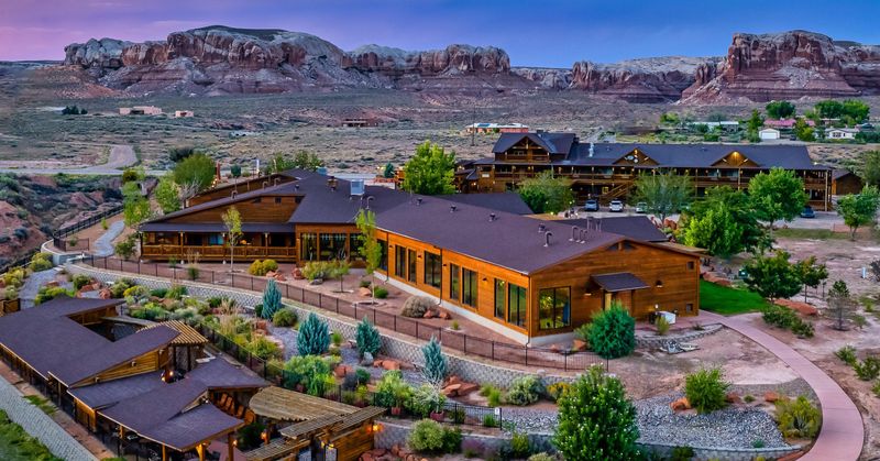 Canyon Country Lodge