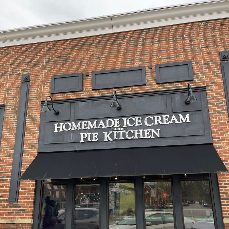 The Pie Kitchen (Louisville - Hikes Point)
