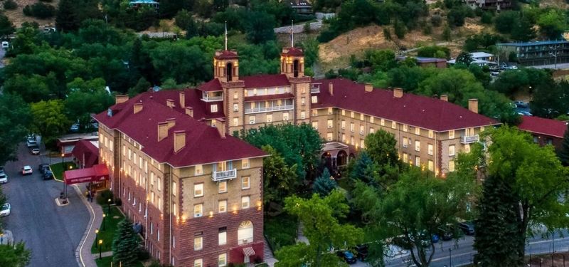 A Night Walk Through Glenwood Springs