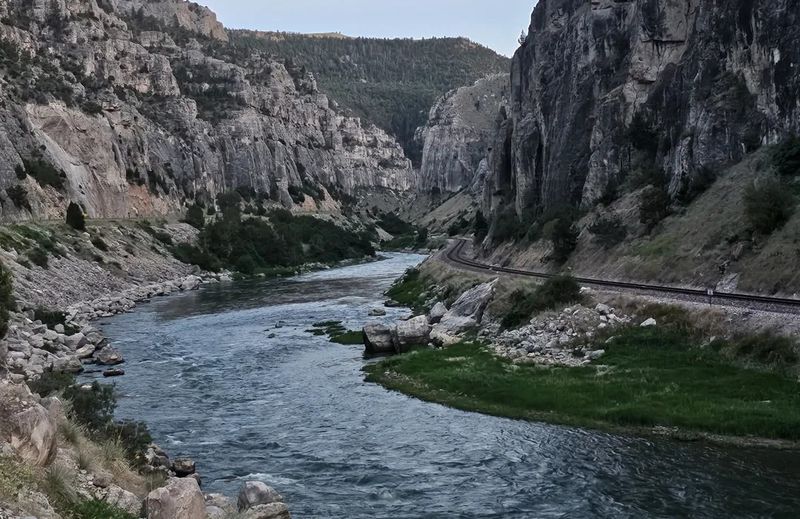 Boysen Reservoir Gateway and Day-trip Quiet