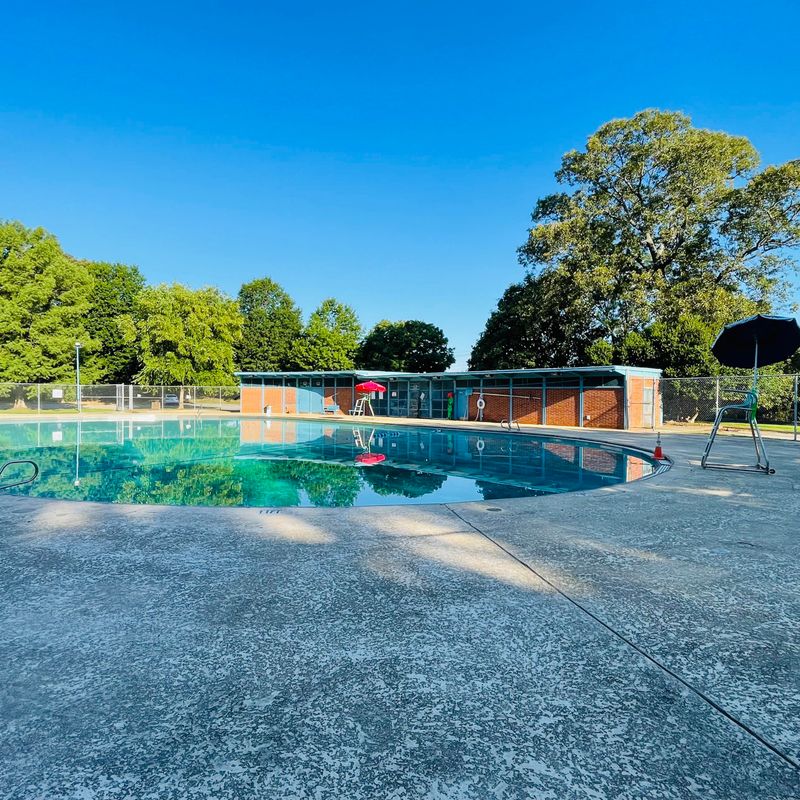 Hawkins Community Pool – Atlanta (South Bend Pool)