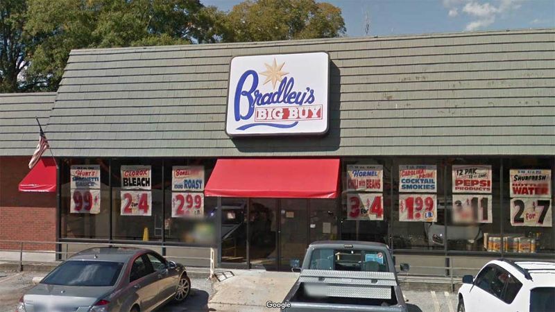 Palmetto’s grocery facade that became a landmark