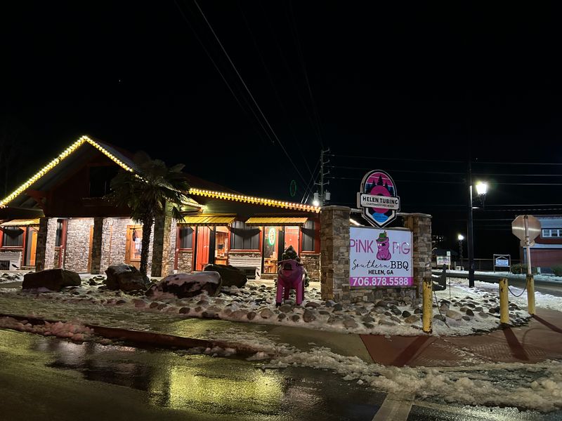 Diner Lore Interlude: Morganton’s The Pink Pig Bar-B-Q