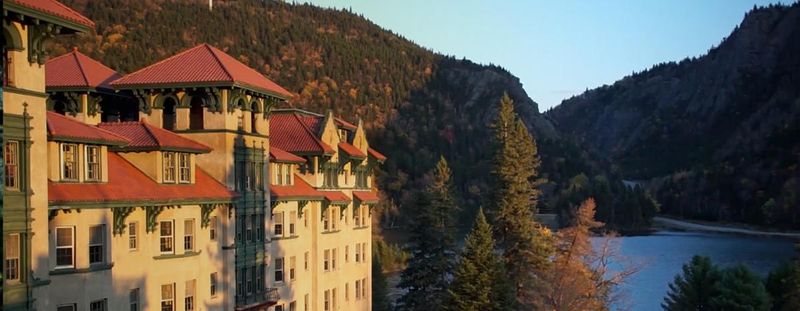 Visible Decay and Weathering