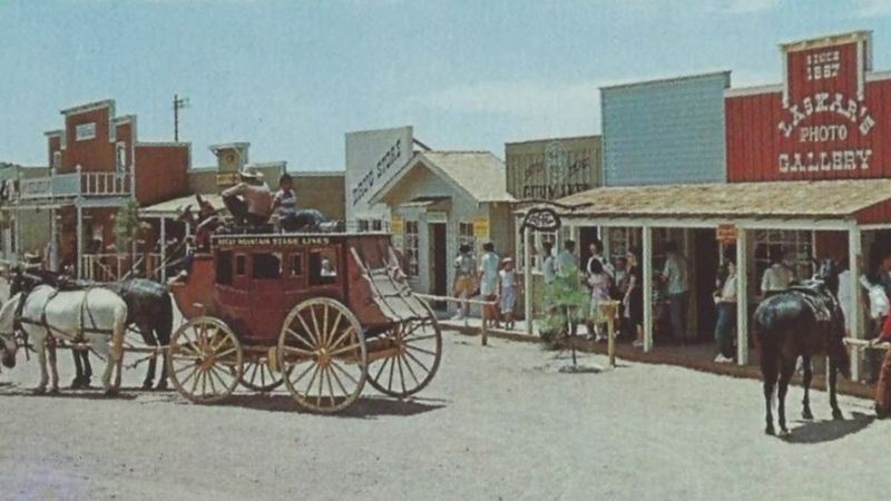 Urban Explorers and Photographers Discover the Ruins