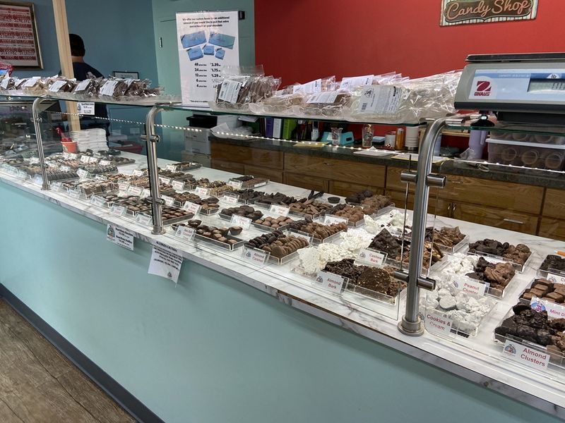 Alpine Chocolat Haus (Boyne City, MI)