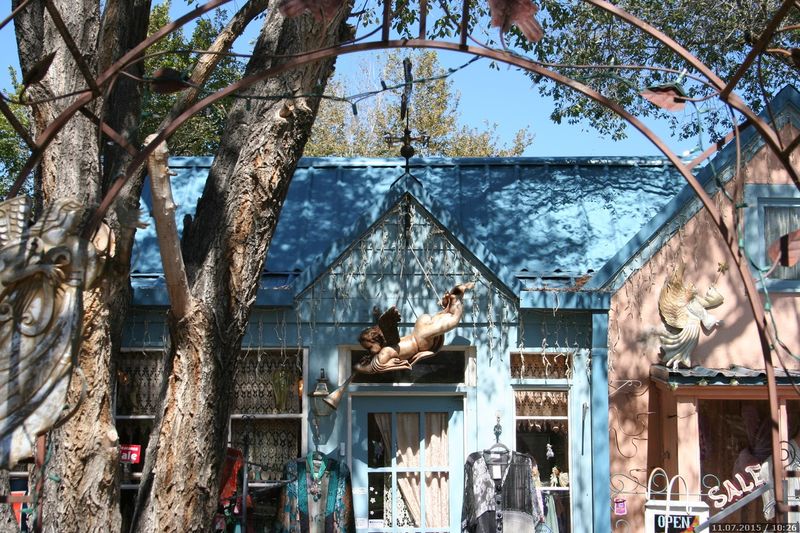 Madrid, Quirky Artist Escape